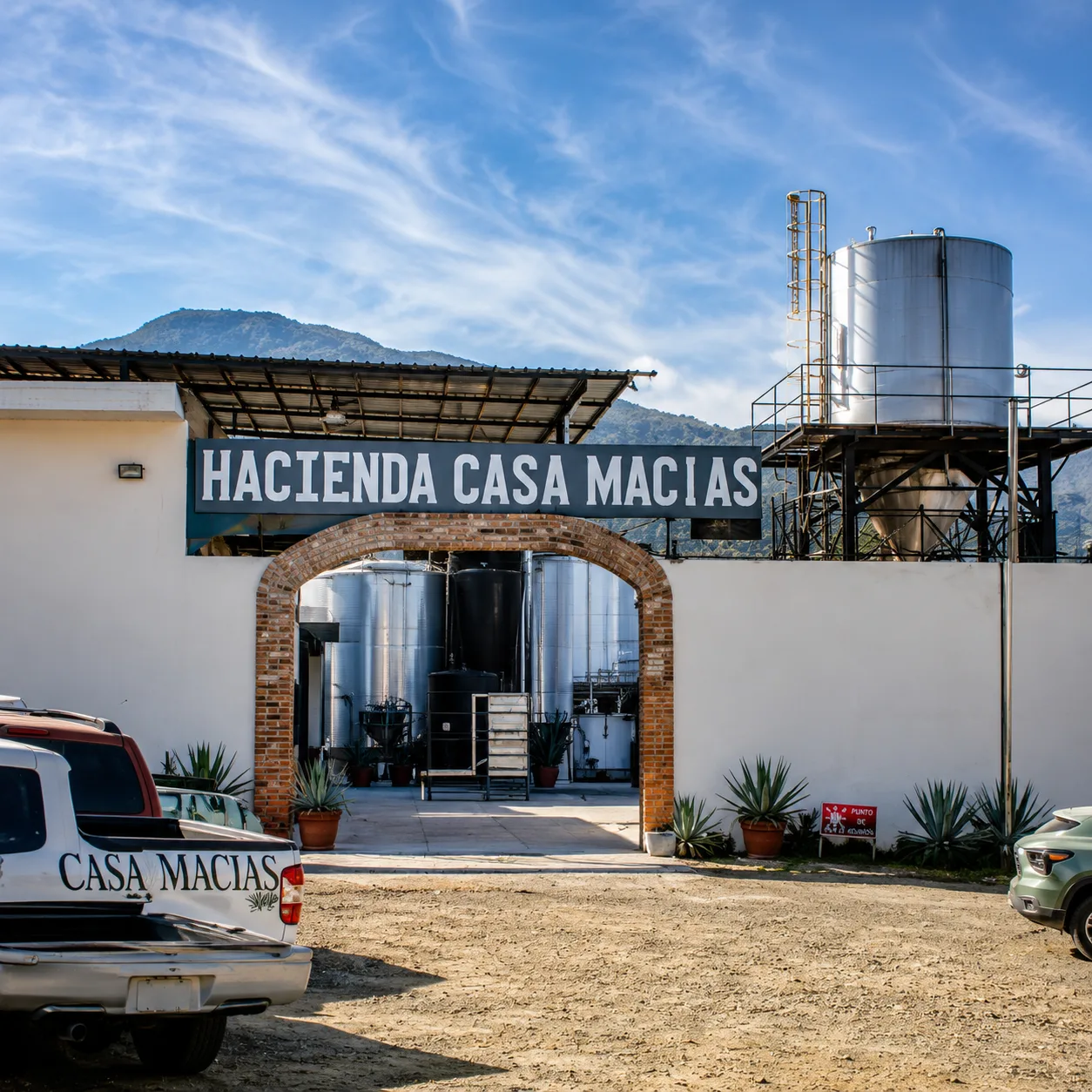 TOUR CASA MACÍAS